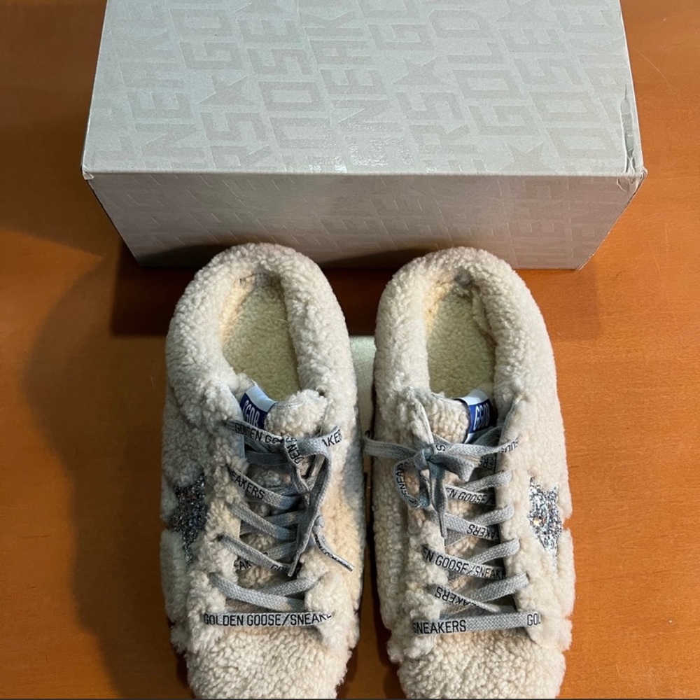 Golden goose shearling slides